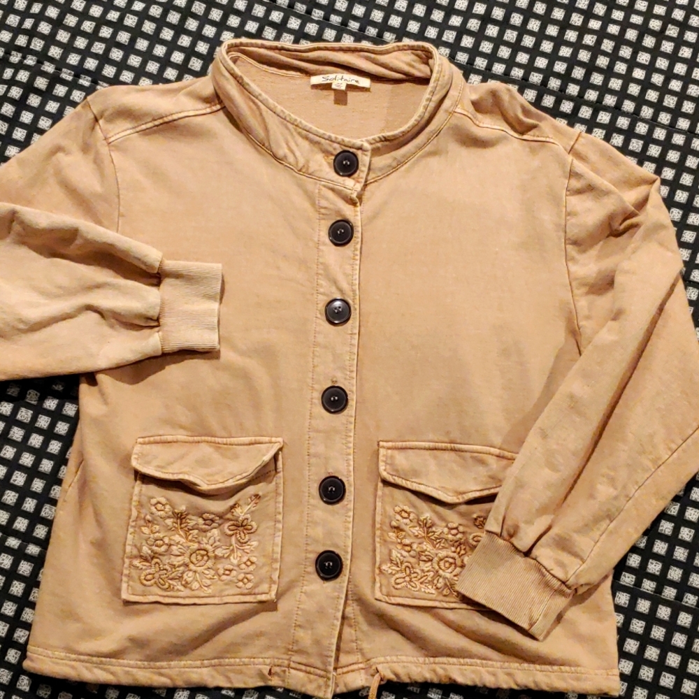 SOLITAIRE tan jacket